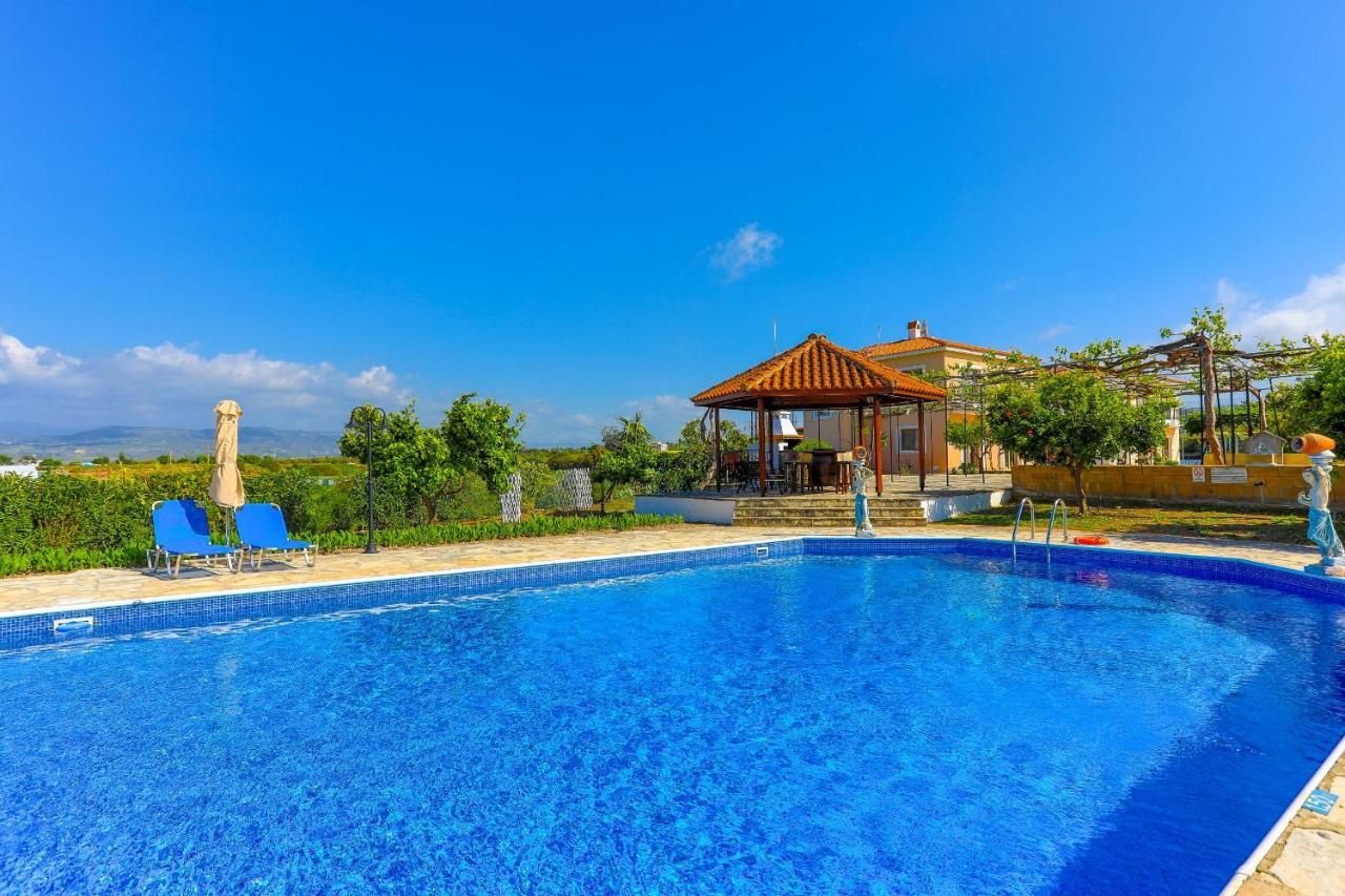 Villa Athina Finiki 폴리스 외부 사진