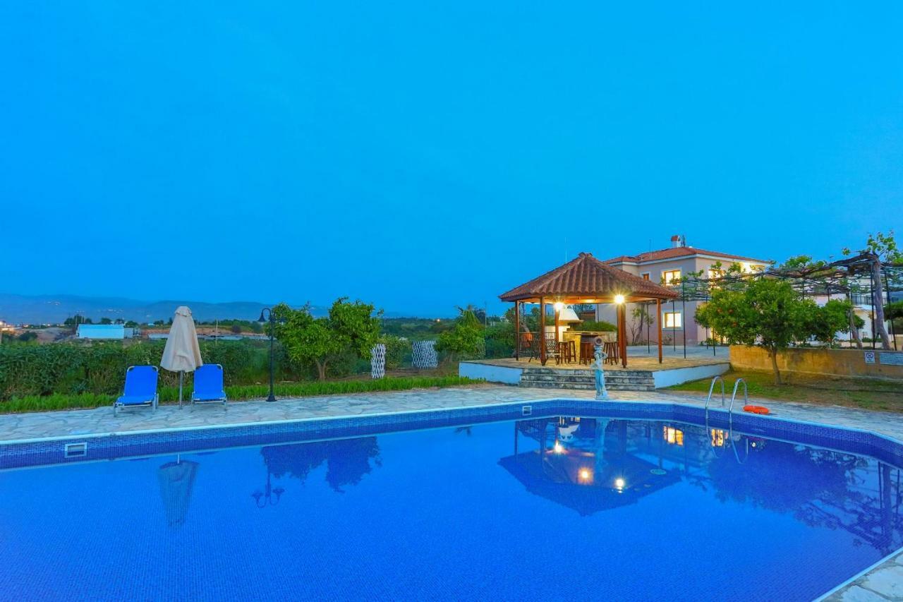 Villa Athina Finiki 폴리스 외부 사진