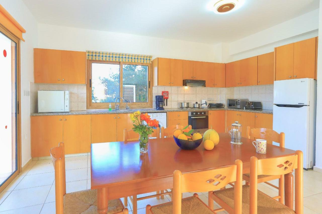 Villa Athina Finiki 폴리스 외부 사진